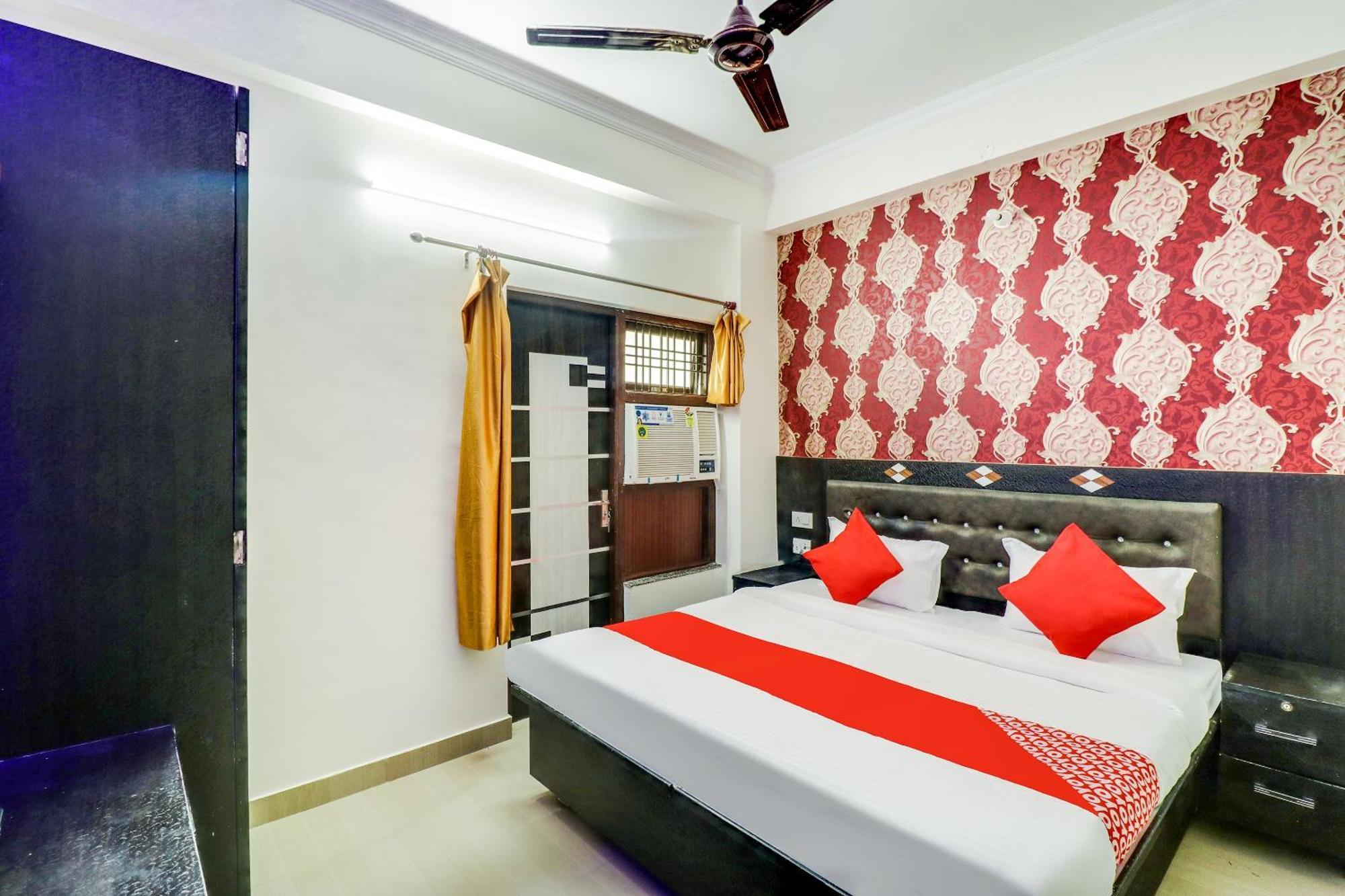 Super Hotel O Rs Inn Gorakhpur Exterior photo
